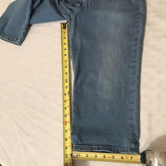 Gloria Vanderbilt Jeans Womens 10 Capri Rail Straight Stretch Faded Denim Blue - Picture 9 of 9